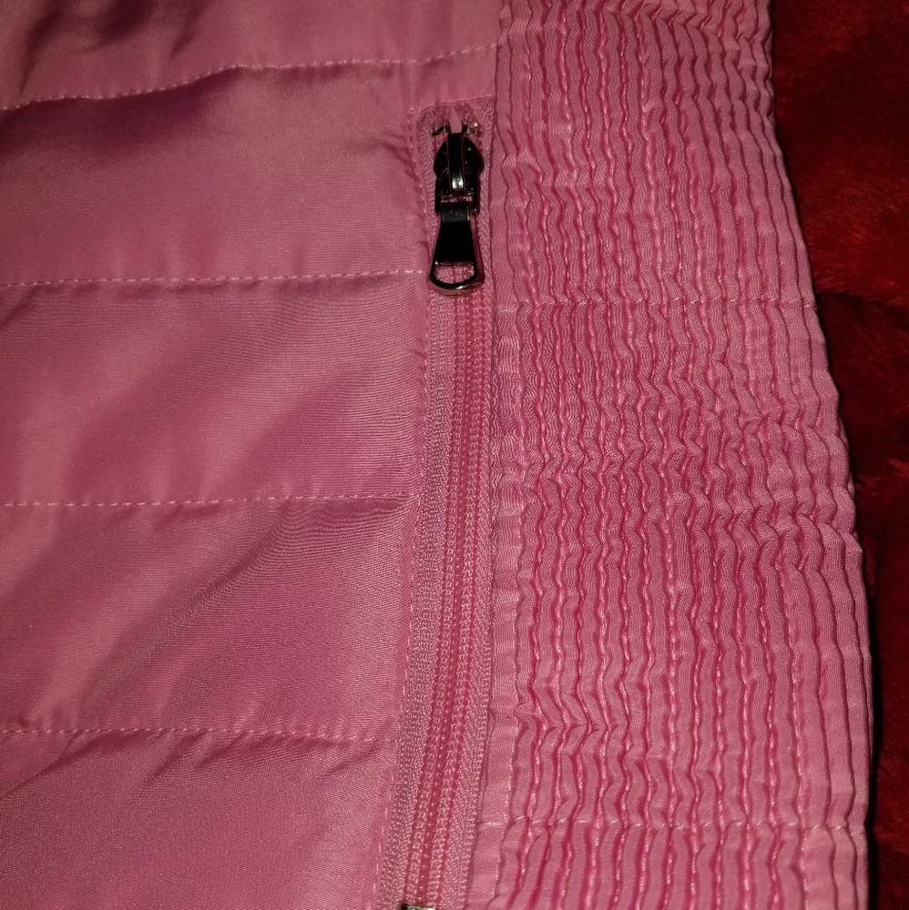 Pink Vest - Picture 4 of 7